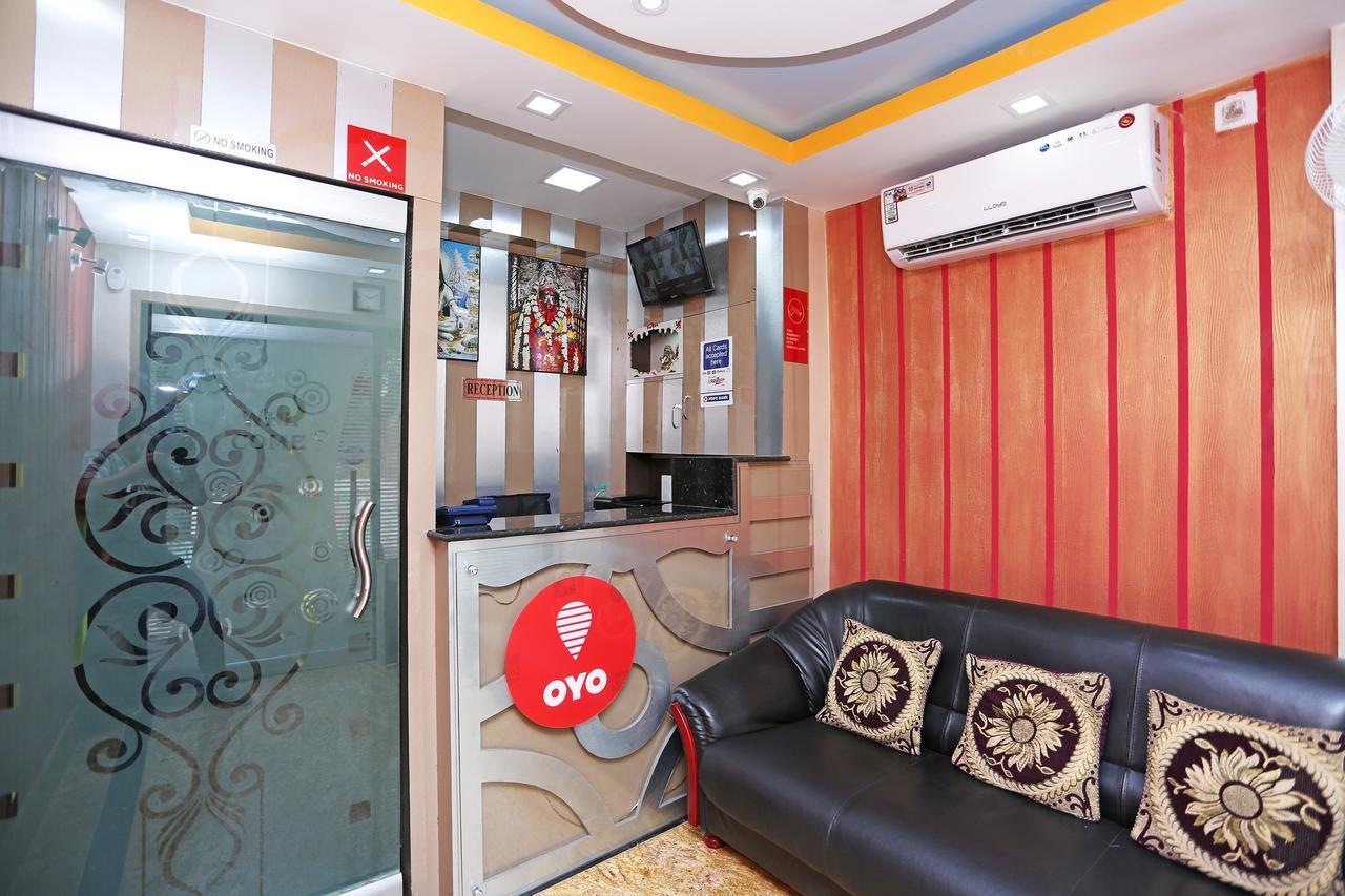 Oyo 9975 Hotel Asmeet Колката Екстериор снимка