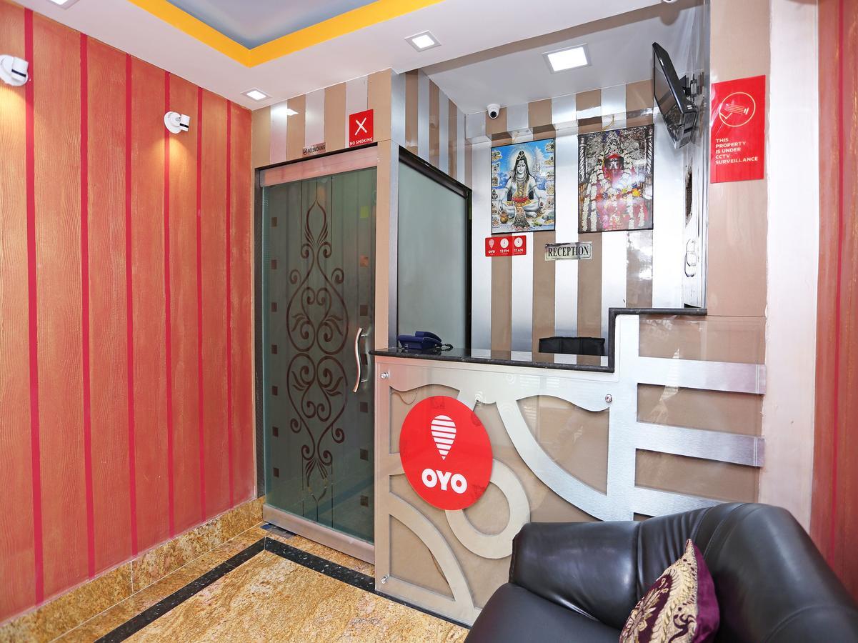 Oyo 9975 Hotel Asmeet Колката Екстериор снимка