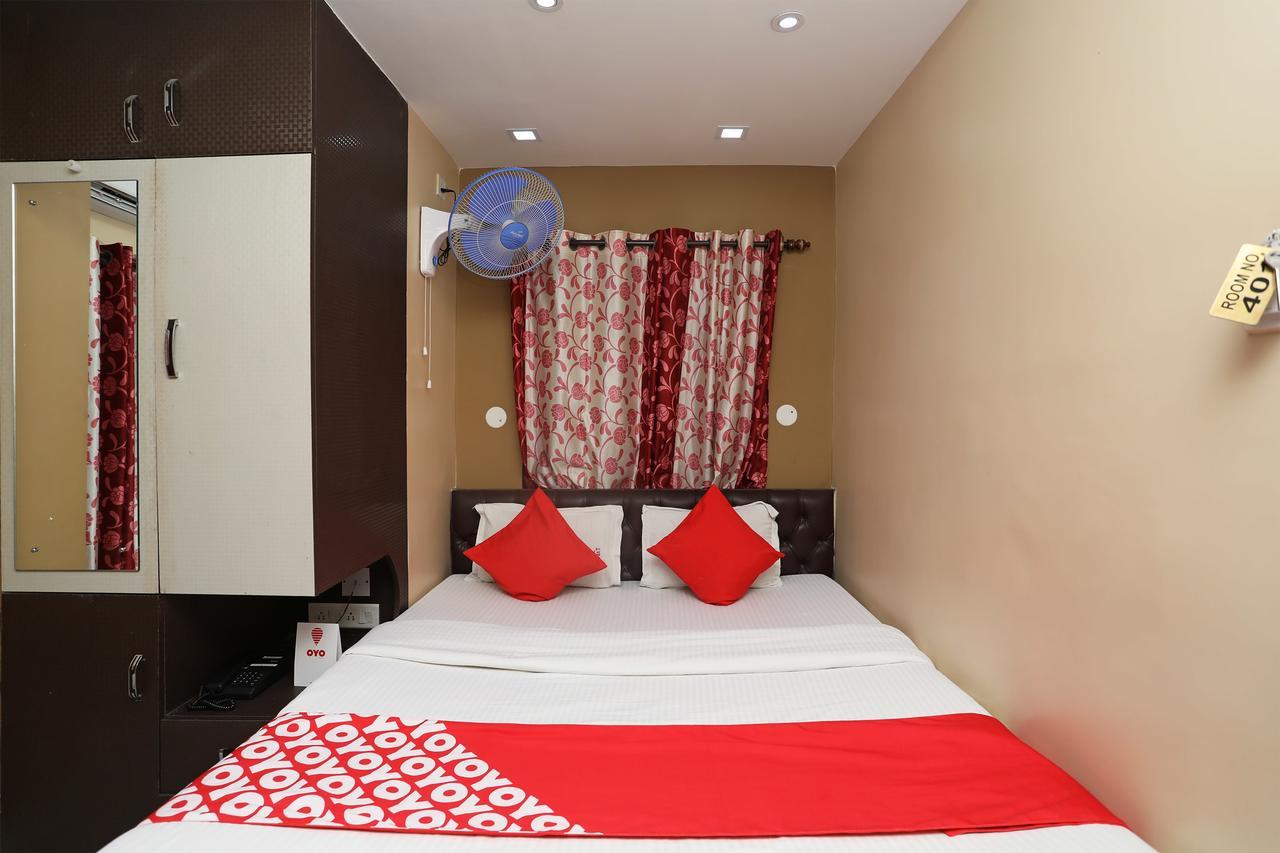 Oyo 9975 Hotel Asmeet Колката Екстериор снимка