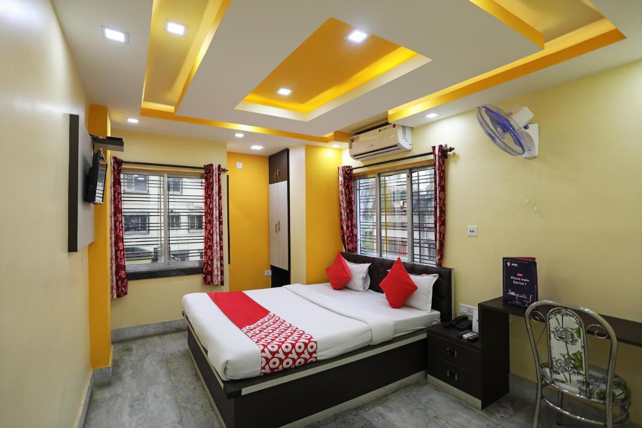 Oyo 9975 Hotel Asmeet Колката Екстериор снимка